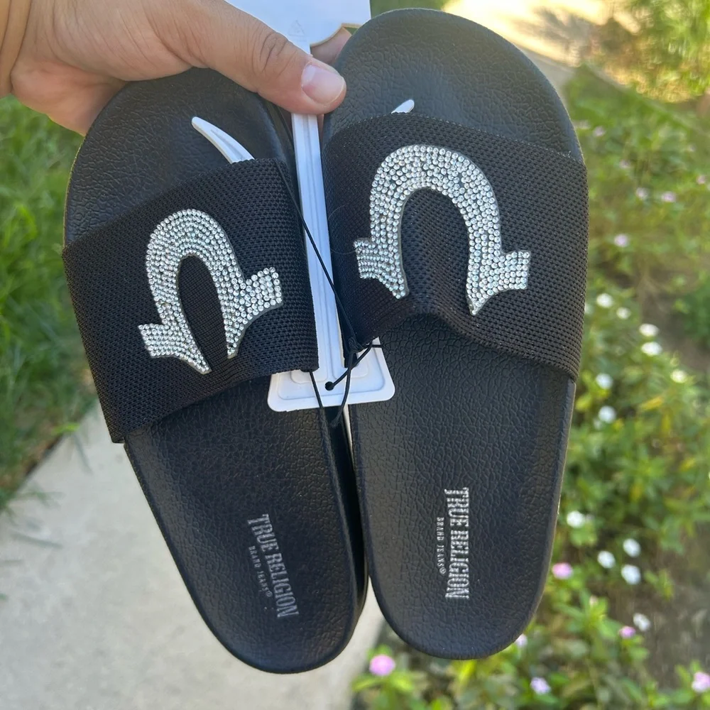 True Religion | Shoes | True Religion Black Slide Sandals  display picture 2